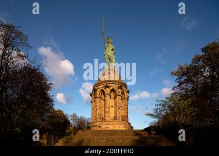 Hermannsdenkmal, 1838 - 1875 Nach Entwürfen von Immobilienstleistungen im Bereich, 16. Août 1875 eingeweiht, Blick von Westen Banque D'Images