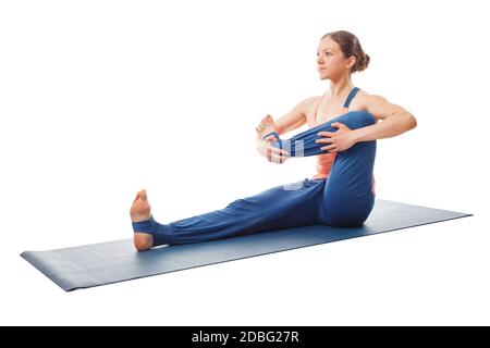 Femme faisant du yoga - exercice de balancement de bébé - ouvre-hanche isolé sur fond blanc Banque D'Images