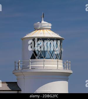 Phare d'Anvil point montrant le dôme et la lentille et la lumière de Fresnel couverte. Durlston, Swanage Royaume-Uni Banque D'Images