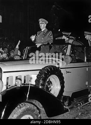 Hitler dans une Mercedes G4 W31 pendant la campagne polonaise. Banque D'Images