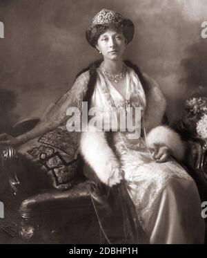 Le portrait montre la princesse Victoria Louise de Prusse en 1913, quand elle a épousé le duc de Brunswick, Ernst August. La photo a été prise par le photographe de cour E. Bieber à Hambourg. Banque D'Images