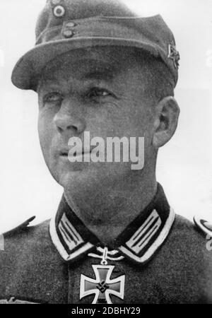 Sergent Alois Gugganig, 12./Gebirgsjaegerrégiment, 91, avec la Croix du Chevalier, 1941. Banque D'Images