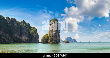 Panorama de la plage d'Ao Pai Plong, Krabi, Thaïlande en été Banque D'Images