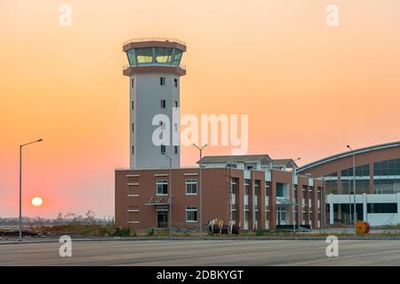 Aéroport de Gautam Bouddha à Bhairahawa, Népal. Le terminal international devrait fonctionner à partir de mi-2021. Banque D'Images