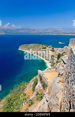 Château de Palamidi et ville de Nauplie, Grèce Banque D'Images