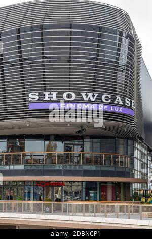 un grand bâtiment de cinéma vitrine dans le centre de southampton, au centre commercial du quai ouest. Banque D'Images