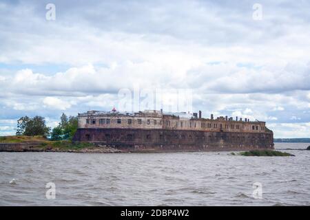 Fort kronshlot Marine sur l'île de Cronstadt Saint-Pétersbourg à jour d'été. Attraction touristique à saint Petersburg, Russie Banque D'Images