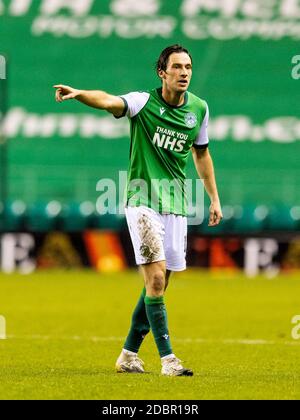 Easter Road, Édimbourg, Écosse, Royaume-Uni. 15 novembre 2020 Joe Newell de Hibernian lors du dernier match de groupe de Betfred Cup contre Hibernian et Banque D'Images