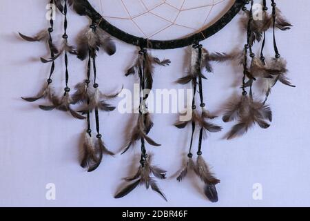 Photo de la catégorie Black Dream Catcher sur fond blanc. Banque D'Images