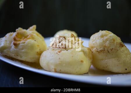 pain au fromage typique de minas gerais brésil. espace pour le texte. Banque D'Images