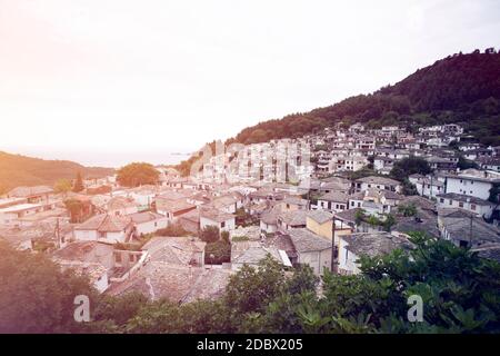 Vue aérienne du beau petit village de Panagia à Thassos, Grèce. Banque D'Images