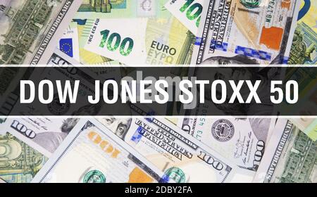 Dow Jones STOXX 50 concept de texte gros plan. Dollars américains argent comptant, rendu 3D. Dow Jones STOXX 50 à Dollar Banknote. Billet de banque financier USA Banque D'Images