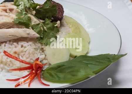 poulet à la vapeur avec riz, cuisine thaïlandaise Banque D'Images