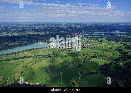 Vue aérienne de la rivière Lech près de Lechbruck en Bavière / Allemagne Banque D'Images