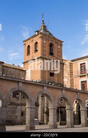 Place de l'hôtel de ville d'Avila, appelée Mercado Chico. Site du patrimoine mondial de l'UNESCO. Avila, Espagne Banque D'Images