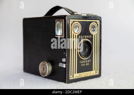 Appareil photo six-20 antique Brownie Target Banque D'Images