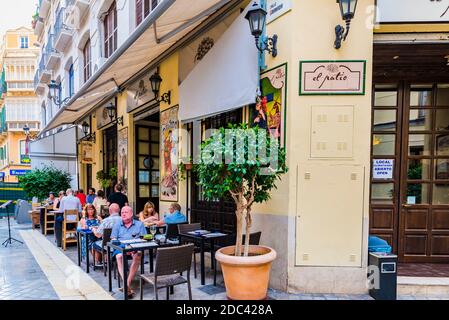 Façade du Bar Restaurante El patio. Málaga, Andalucía, Espagne, Europe Banque D'Images