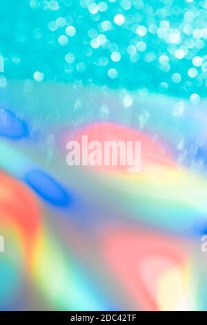 Abstrait mixte holographique bleu ai aqua flou scintillant fond brillant. Film arc-en-ciel au néon liquide style licorne. Style bokeh brillant. Festiv Banque D'Images