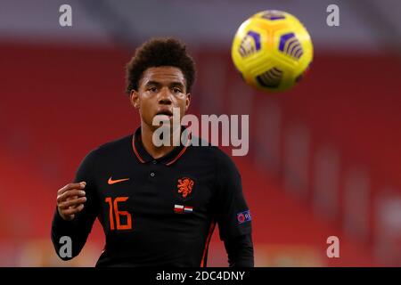 CHORZOW, POLOGNE - NOVEMBRE 18 : Calvin Stengs des pays-Bas lors du match de la Ligue des Nations de l'UEFA entre la Pologne et les pays-Bas au stade Silésien du 18 novembre 2020 à Chorzow, pays-Bas (photo de Marcel ter Bals/Orange Pictures) Banque D'Images