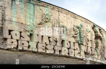 Lublin, Lubelskie / Pologne - 2019/08/17: Mausolée de Majdanek KL Lublin Nazis concentration et extermination camp - Konzentrationslager Lublin - by Banque D'Images