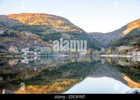 Lac de Cubuk à göynük,,Bolu, Turquie Banque D'Images