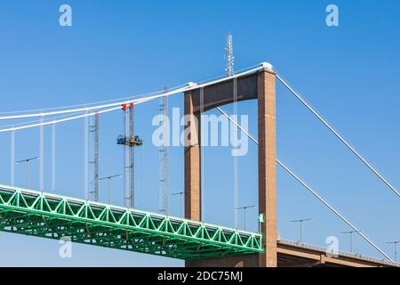 Travaux de réparation en cours sur un pont Banque D'Images