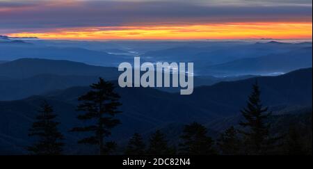 Coucher de soleil dans les Smokies Banque D'Images