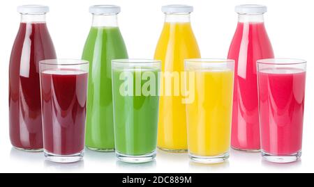 Collection de jus de fruits boisson boissons smoothie bouteille verre isolé sur fond blanc Banque D'Images