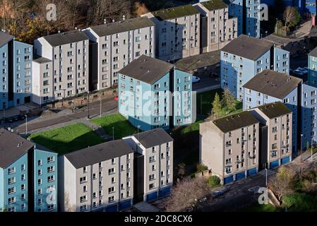 Domaine de Dumbiedykes vu de Salisbury Crags, Édimbourg, Écosse, Royaume-Uni. Banque D'Images