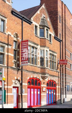 Arts at the Old Fire Station, George Street, Oxford, Oxfordshire, Angleterre, Royaume-Uni Banque D'Images