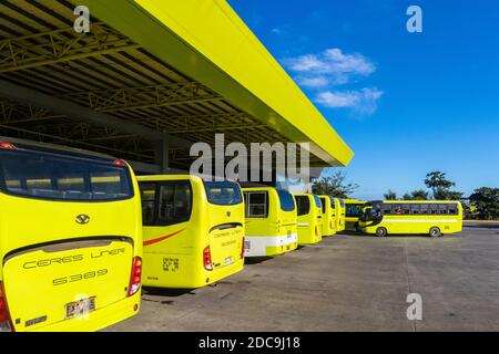 La gare routière de Ceres à Iloilo City, Philippines Banque D'Images