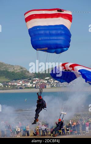 L'équipe de présentation de la parachute Falcons Banque D'Images