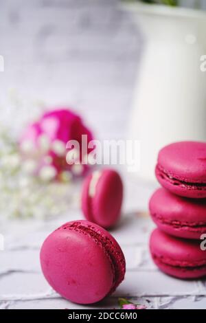 Macarons/macarons français - biscuits meringues classiques, sélection Banque D'Images