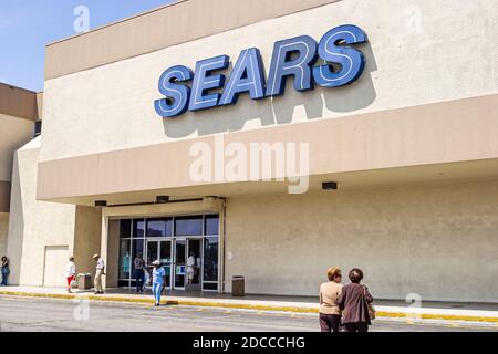 Grand magasin Hialeah Sears de Floride, boutique à l'entrée extérieure, Banque D'Images