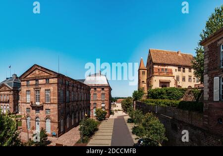 Palais de Rohan à Saverne, Alsace. Jour ensoleillé d'été. Tourisme et voyages. France Banque D'Images