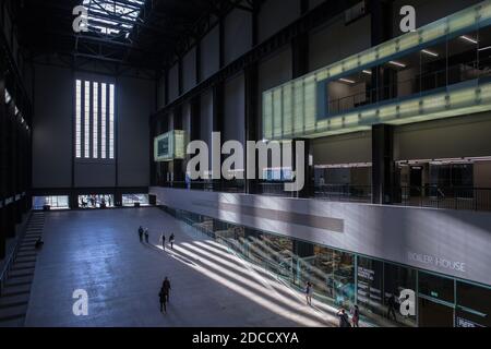 Grande-Bretagne / Angleterre /Londres /turbine Hall à Tate Modern. Banque D'Images