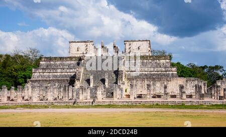 Temple des Warriors, Chichen Itza Mexique. Banque D'Images