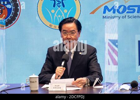 Taipei, Taïwan. 21 novembre 2020. Joseph Wu, ministre des Affaires étrangères de Taïwan, parle lors d'une conférence de presse pour l'événement de dialogue entre Taiwan et les États-Unis sur le Partenariat pour la prospérité économique. Crédit : SOPA Images Limited/Alamy Live News Banque D'Images