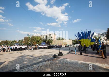 KIEV, UKRAINE - 04 août 2017: Président de l'Ukraine Petro Porochenko lors d'événements solennels à l'occasion du deuxième anniversaire de la création de la police nationale de l'Ukraine sur Sofiyskaya Sq. À Kiev Banque D'Images