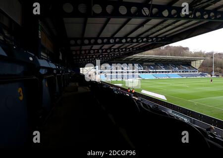 Vue générale de l'intérieur du sol avant le match de championnat Sky Bet à Adams Park, Wycombe. Banque D'Images