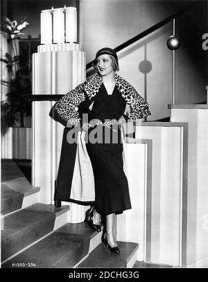 CAROLE LOMBARD 1932 Portrait de publicité pour Paramount Pictures Banque D'Images