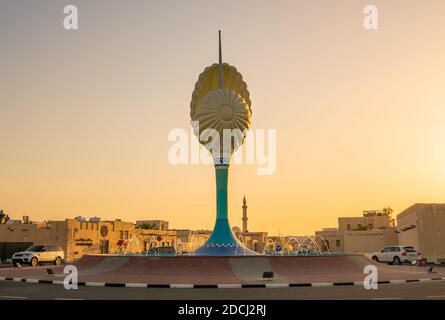 Le nouveau rond-point Pearl à la plage d'Al Wakrah. Qatar, plage d'Al wakrah Banque D'Images