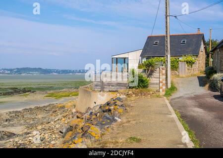 Hillion, Côtes-d'Armor, France - 27 août 2019 : Réserve naturelle nationale de la baie de Saint-Brieuc en Bretagne, dans le nord de la France Banque D'Images