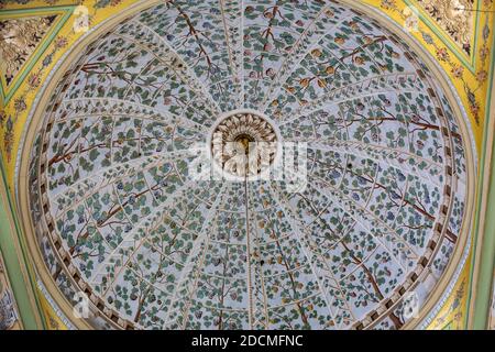 Vue intérieure de la section impériale de Harem dans le Palais de Topkapi qui est un grand musée dans l'est du quartier Fatih d'Istanbul en Turquie. Banque D'Images