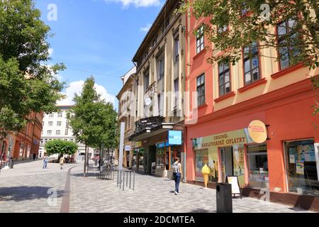 Juillet 14 2020 Chebb/Eger en République tchèque : une des rues de la vieille ville Banque D'Images