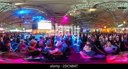 Vue panoramique à 360° de Salon de la gamescom à Cologne, 21.08.2019