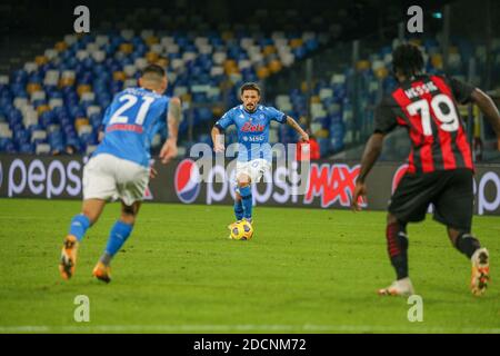 Naples, Campanie, Italie. 22 novembre 2020. Pendant le match de football italien Serie A SSC Napoli vs FC Milan le 22 novembre 2020 au stade San Paolo à Naples.in photo: Mario Rui crédit: Fabio Sasso/ZUMA Wire/Alay Live News Banque D'Images