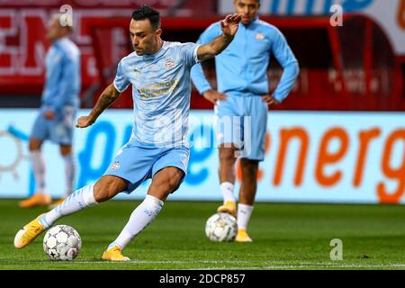 ENSCHEDE, PAYS-BAS - NOVEMBRE 22 : Eran Zahavi de PSV lors du match néerlandais Eredivisie entre le FC Twente et le PSV à Grolsch Veste le 22 novembre 2020 à Enschede, pays-Bas (photo de Marcel ter Bals/Orange Pictures) Banque D'Images