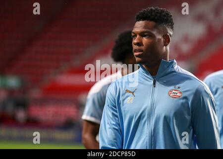 ENSCHEDE, PAYS-BAS - NOVEMBRE 22 : Denzel Dumfries de PSV lors du match hollandais entre le FC Twente et le PSV à Grolsch Veste le 22 novembre 2020 à Enschede, pays-Bas (photo de Marcel ter Bals/Orange Pictures) Banque D'Images