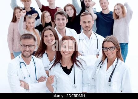 un grand groupe de professionnels de la santé divers montrant leur succès Banque D'Images